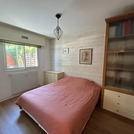 2 Pieces A Avec Piscine Apartmán Antibes
